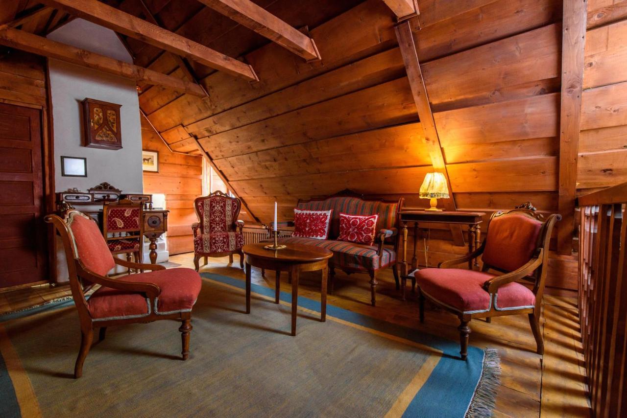 Count Kálnoky's Transylvanian Guesthouses Miclosoara Esterno foto