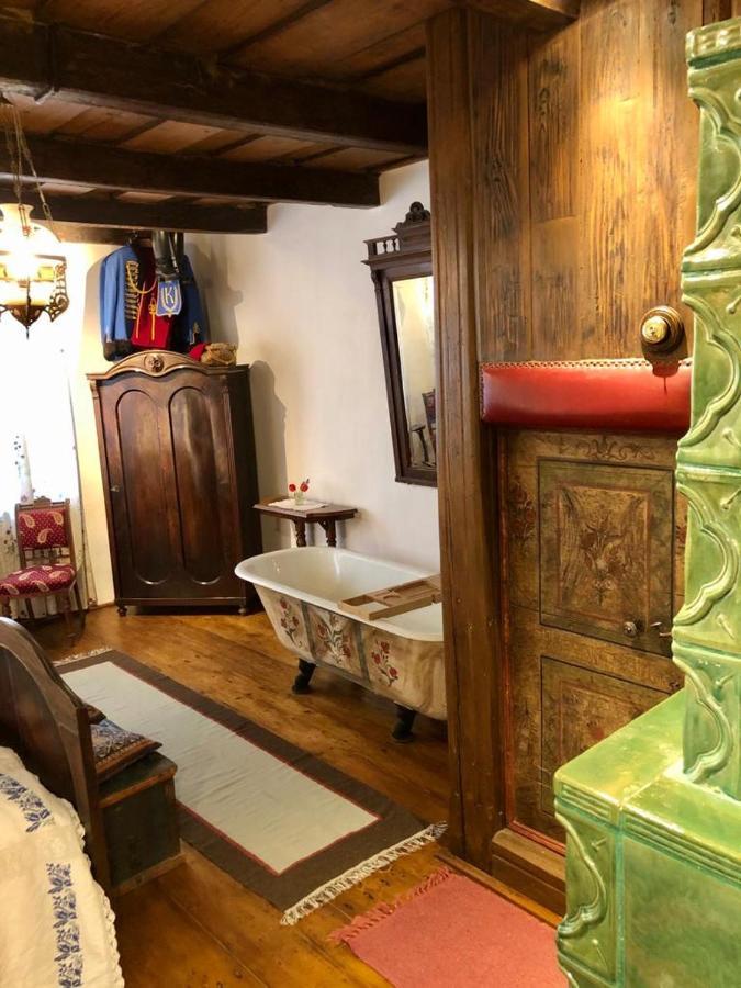 Count Kálnoky's Transylvanian Guesthouses Miclosoara Esterno foto